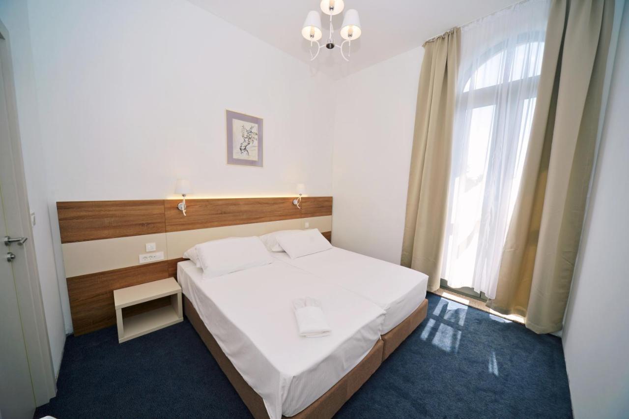 Boutique Hotel Mali Raj Opatija Exteriör bild