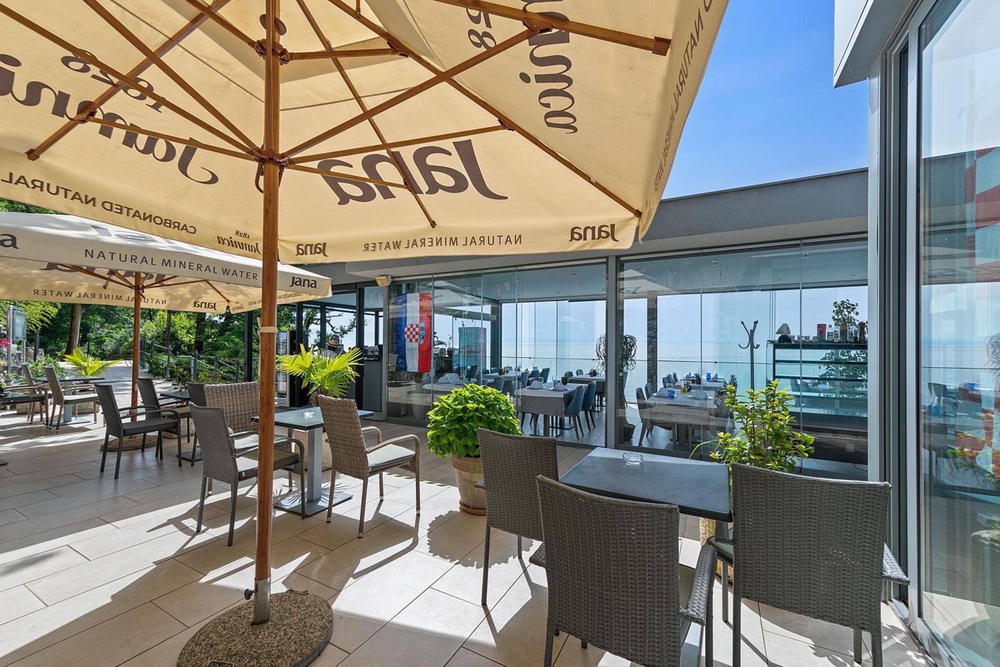 Boutique Hotel Mali Raj Opatija Exteriör bild